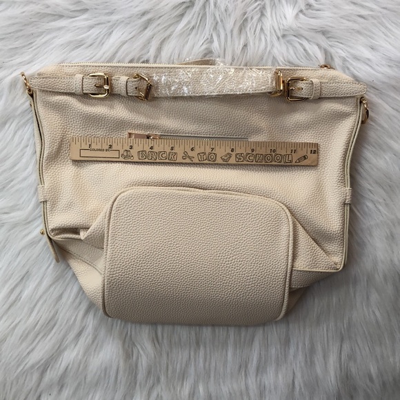 CRI DE COEUR Vegan Leather Crossbody Handbag - Picture 8 of 8